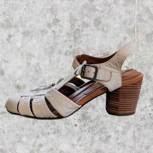 GENTLE SOULS LEATHER FISHERMAN SANDALS